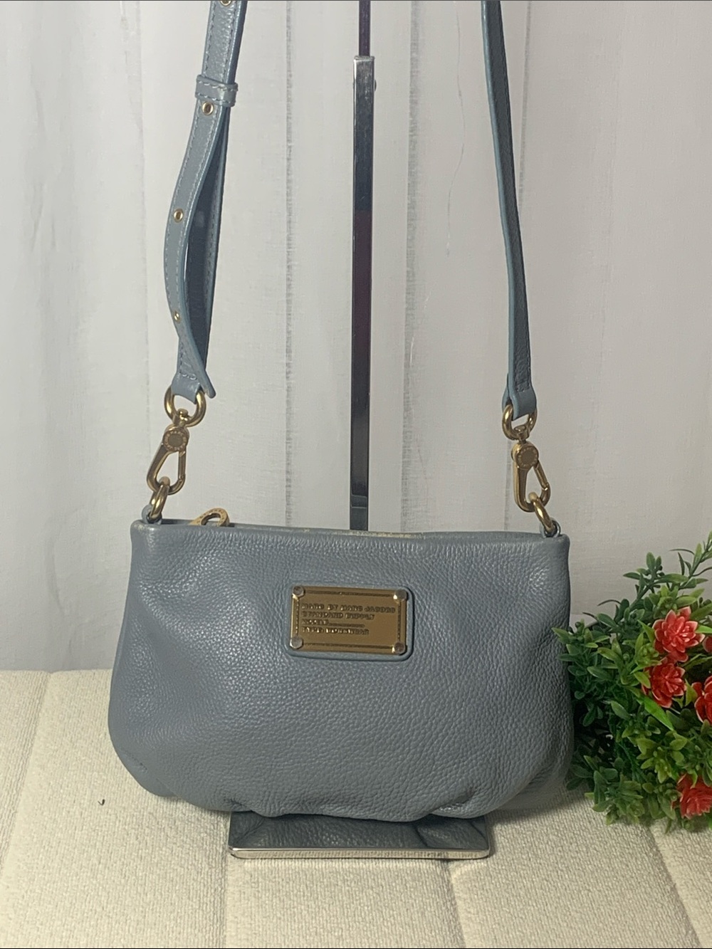 GUC Marc by Marc Jacobs Blue Leather Crossbody